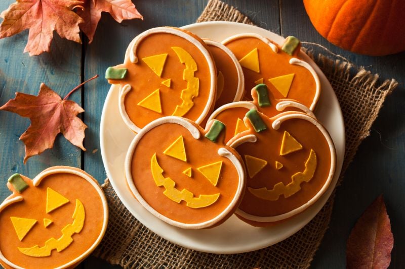 Halloween wood-burning oven treats: Halloween wood-burning oven treats:
